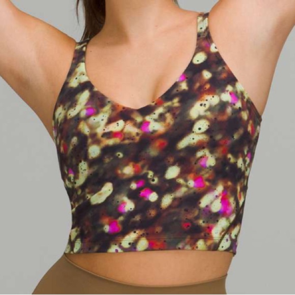 ❤️Align Tank-
Soft Focus Splatter Green Multi- 6